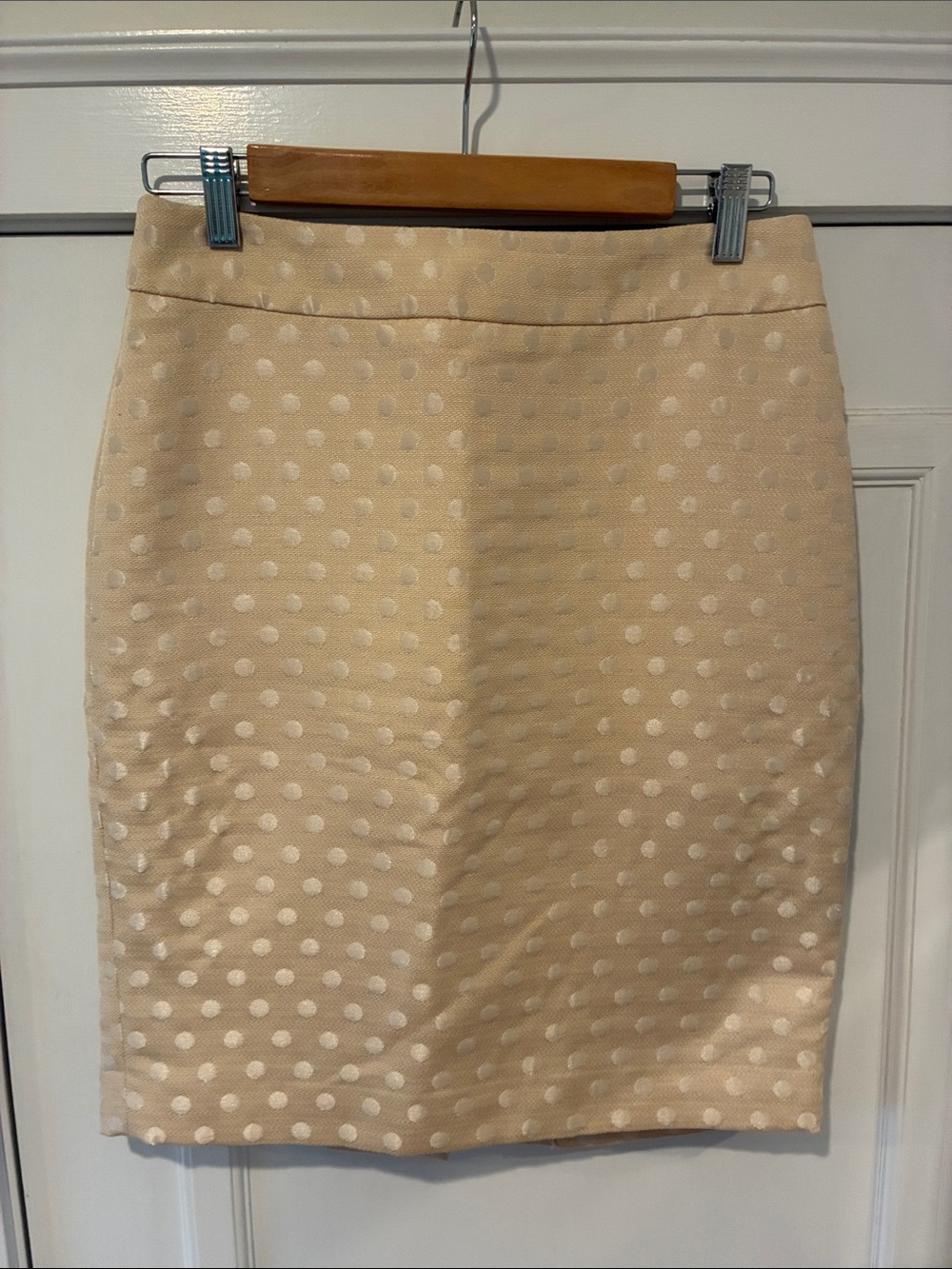 Ann Taylor Cream Polka Dot Pencil Skirt